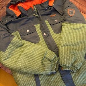 GUSTI Extreme Ski Jacket. (Youth XL (18). Gorgeous Unisex Parka